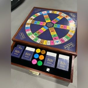 Trivia pursuit